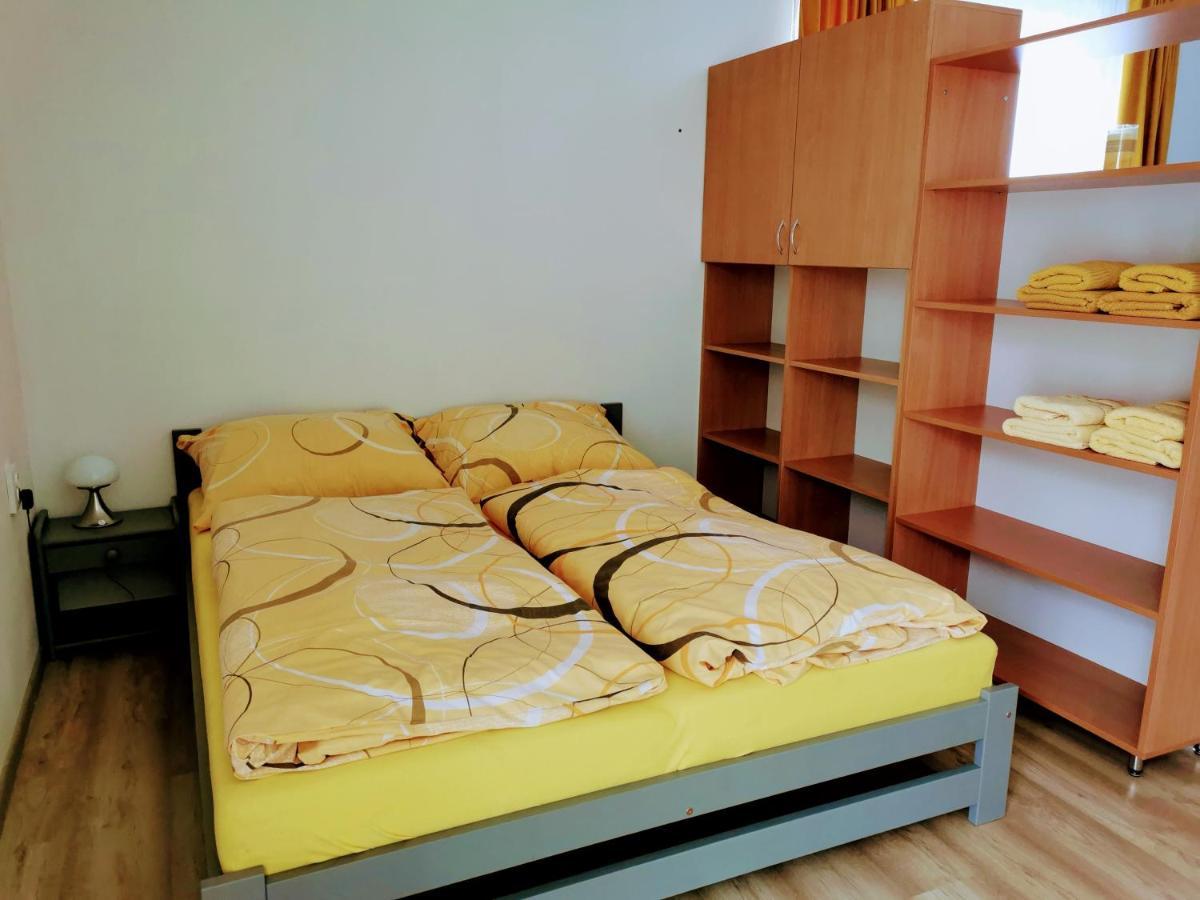 Comenius Apartments - Apartmany Na Rohu Svidnik Buitenkant foto