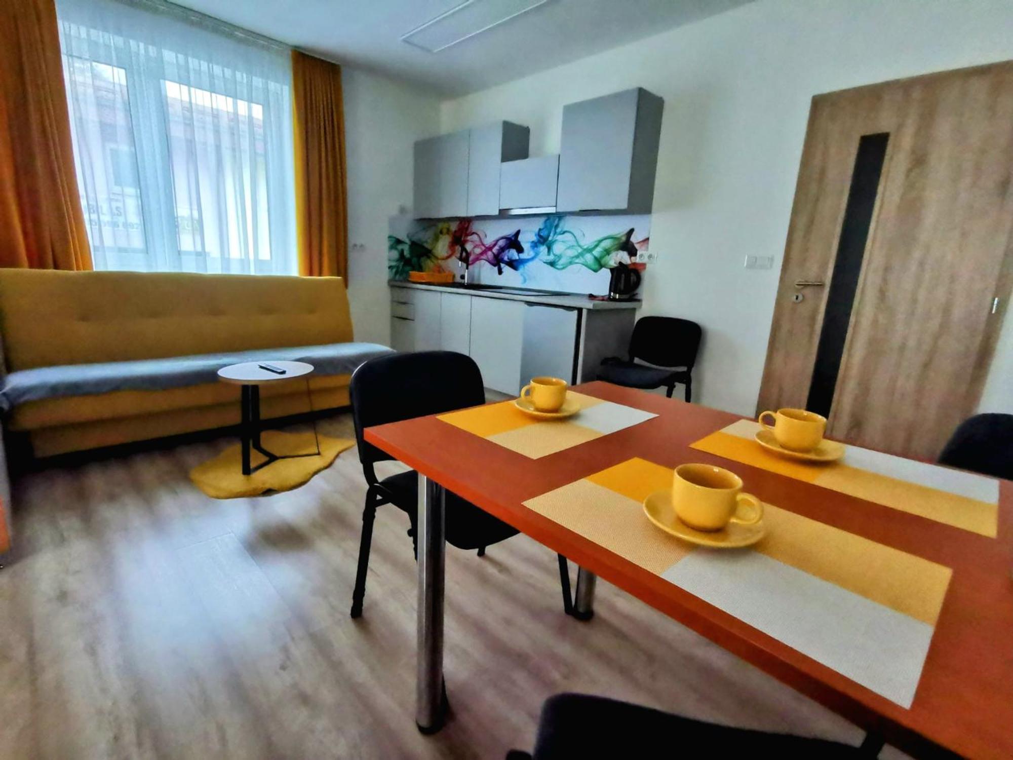 Comenius Apartments - Apartmany Na Rohu Svidnik Buitenkant foto